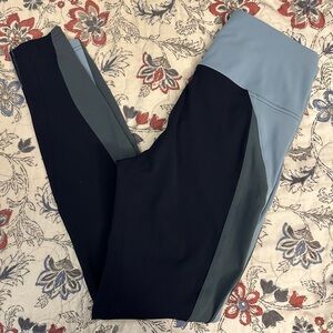 Lululemon Get Going Train Tight 28"